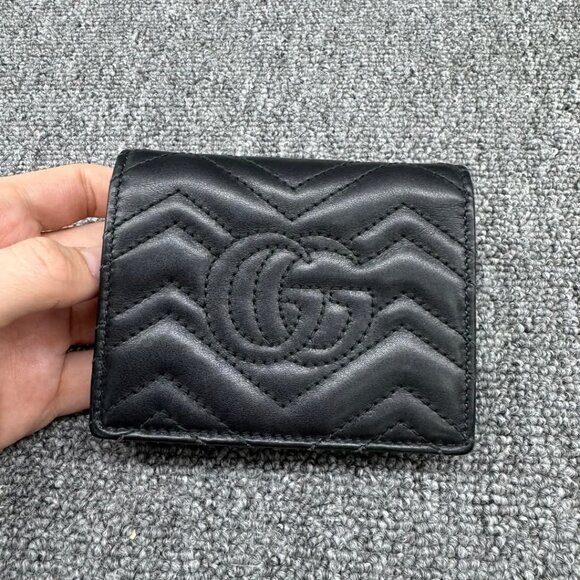 GUCCI GG Marmont Leather Bifold Wallet 235-031425 - Picture 3 of 14